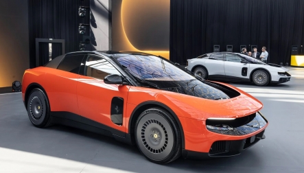 Cựu Chủ tịch chỉ trích siêu xe điện Ferrari Luce: 